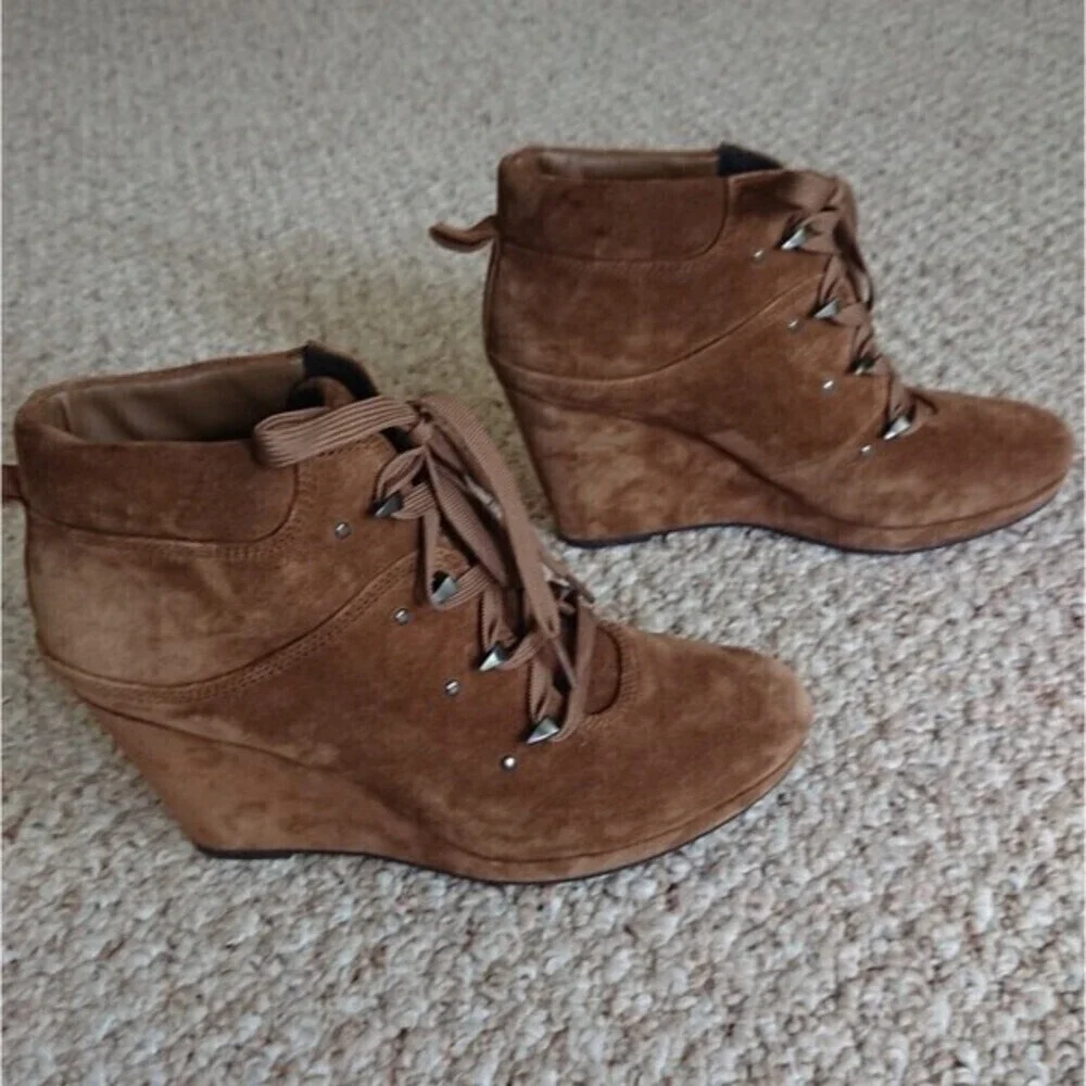 Via Spiga Dekel lace up bootie wedges Size 7.5